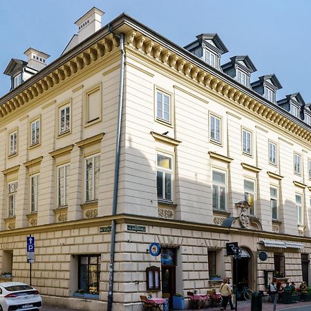 N33 Premium Apartments Old Town Krakow - Destigo Hotels Экстерьер фото