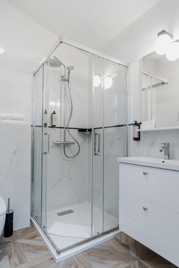 N33 Premium Apartments Old Town Krakow - Destigo Hotels Экстерьер фото