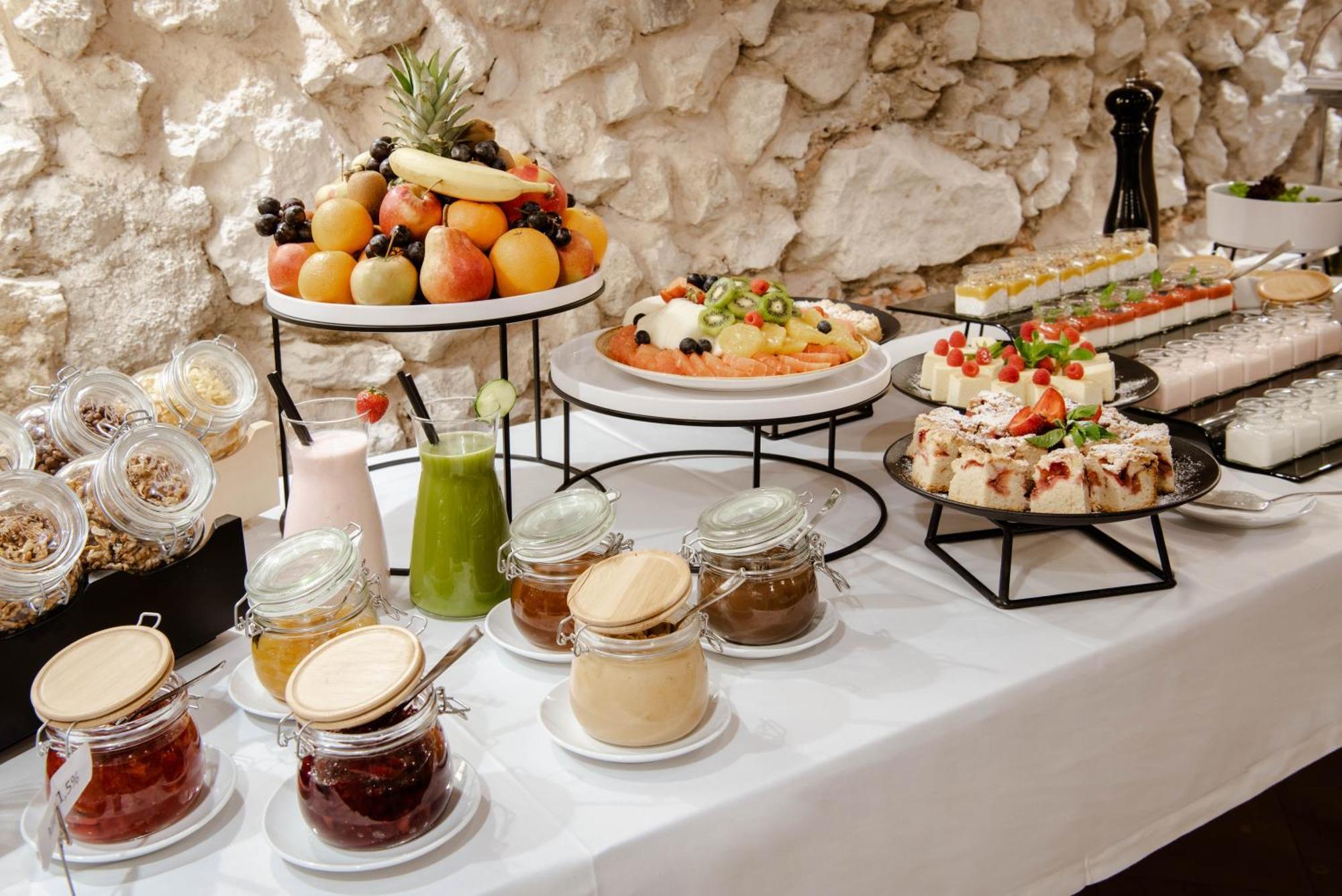 N33 Premium Apartments Old Town Krakow - Destigo Hotels Экстерьер фото