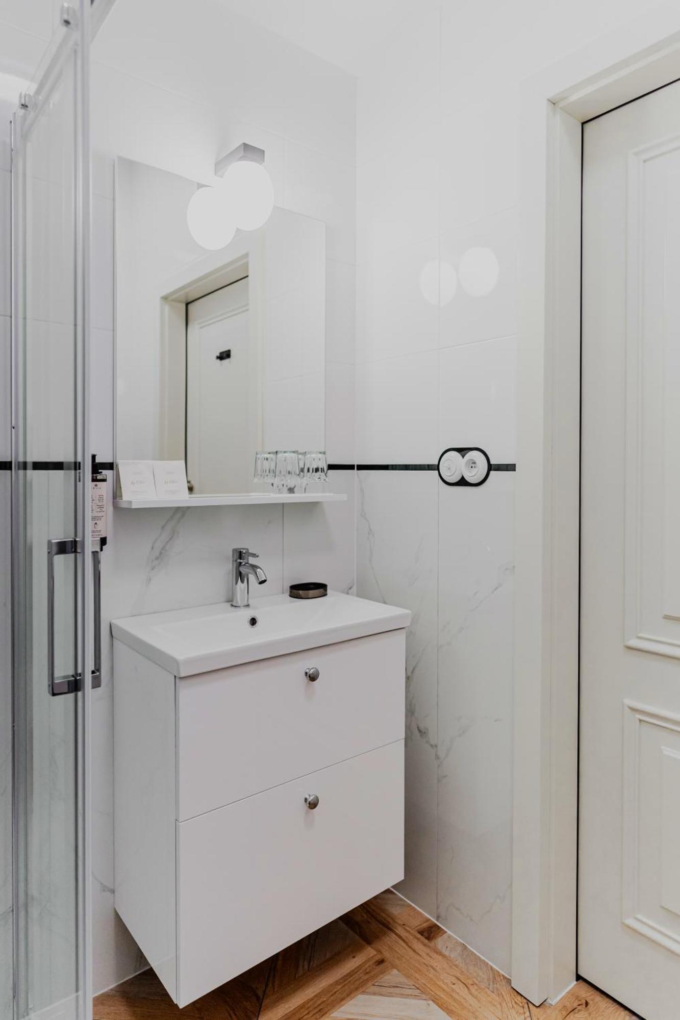 N33 Premium Apartments Old Town Krakow - Destigo Hotels Номер фото